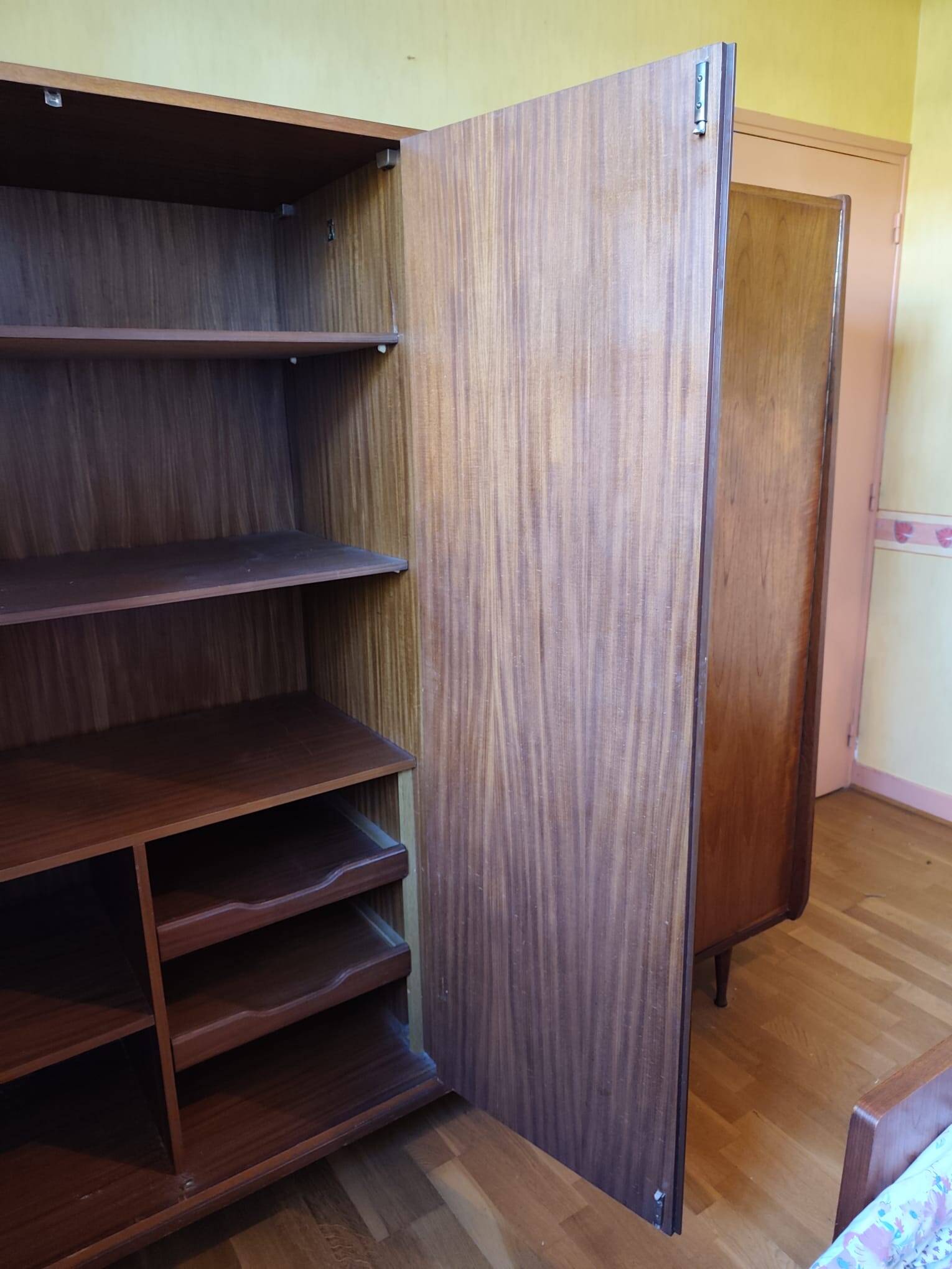 Armoire 4 portes design vintage années 60 | fabricant belge van pelt (signé
