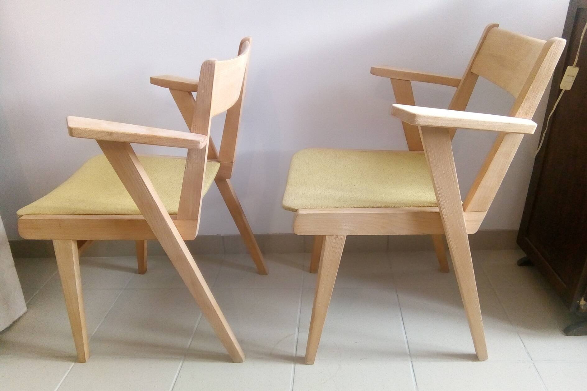 Pair of vintage 1950 sandblasted bridge armchairs