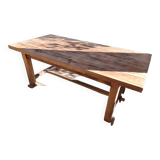 Farm table