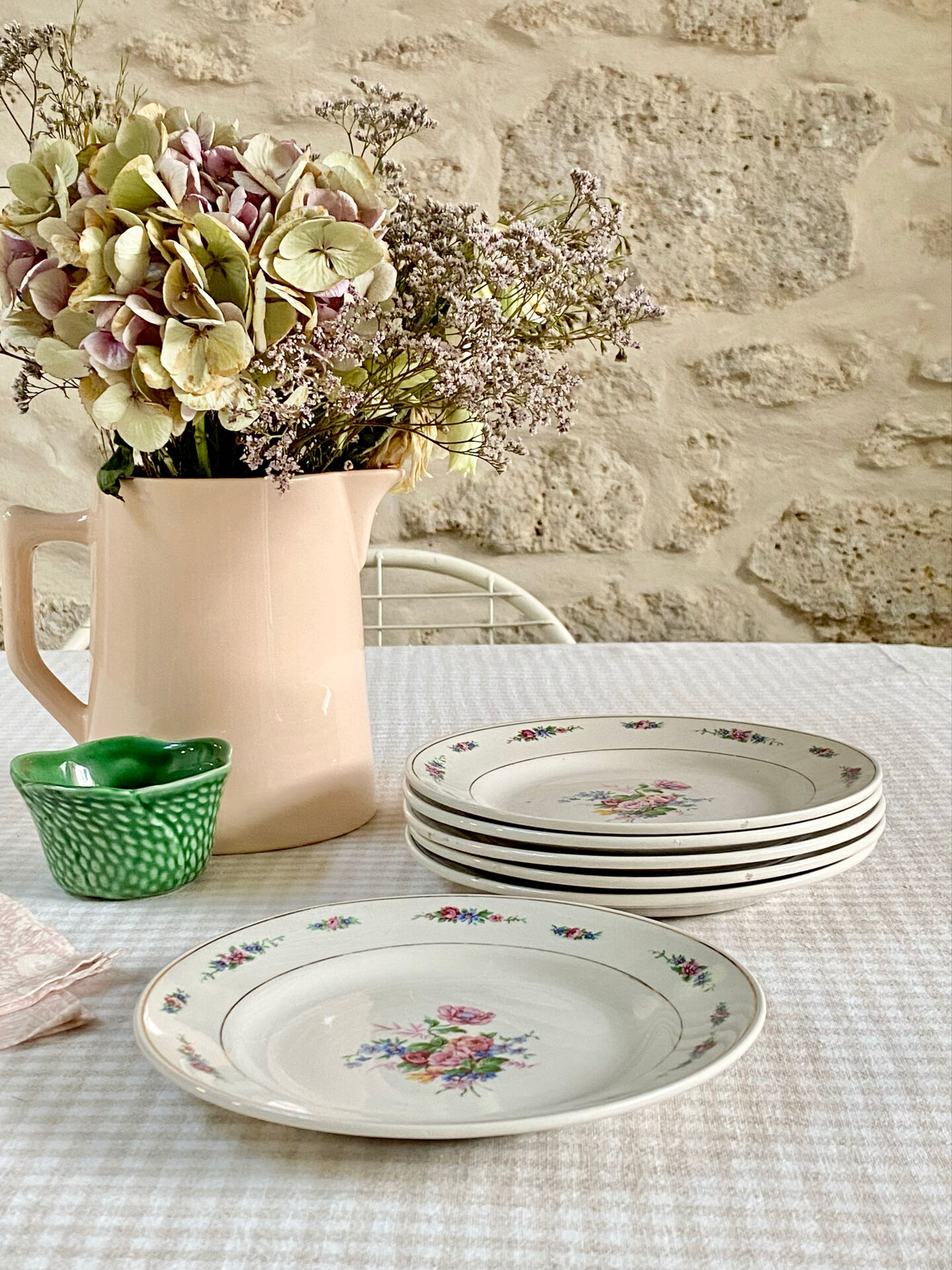 Dessert plates