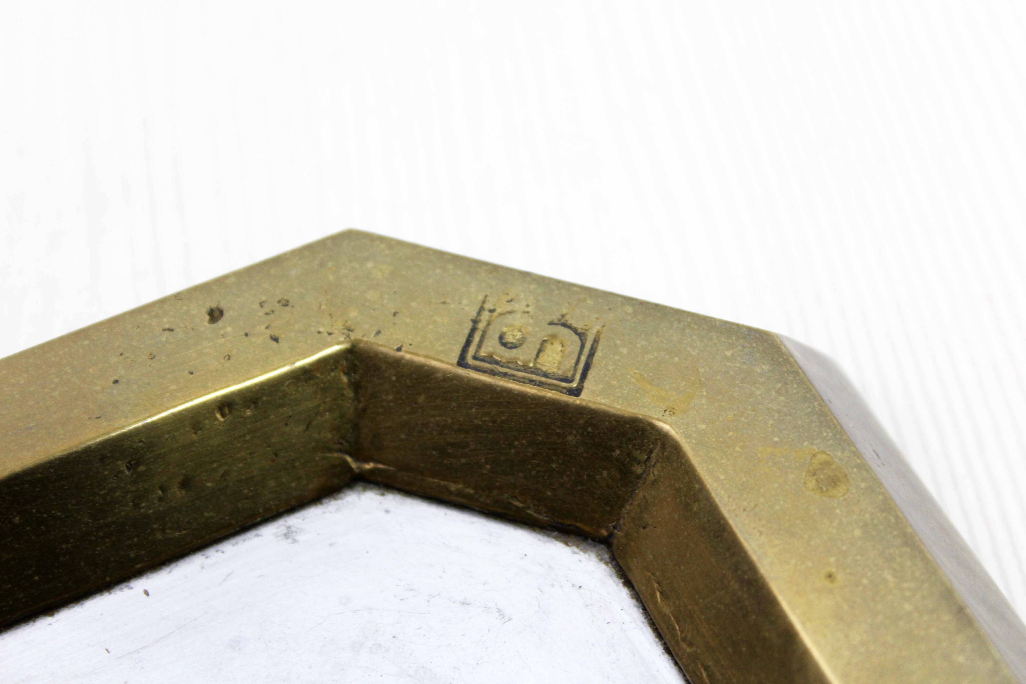 Empty pocket by David Marshall 1980