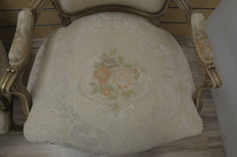 Fauteuils style Louis XV