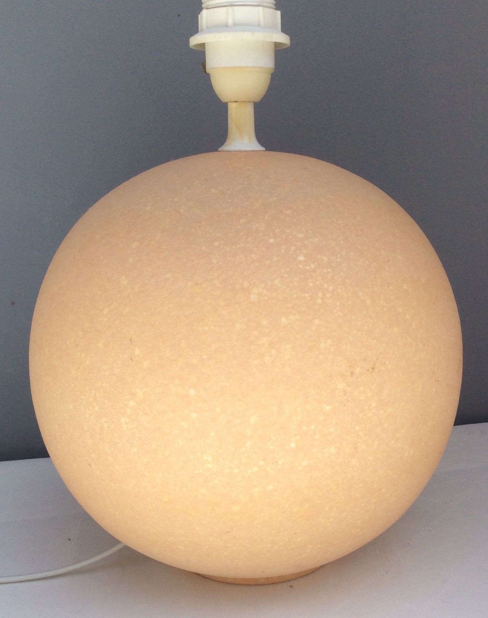 Ceramic ball lamp