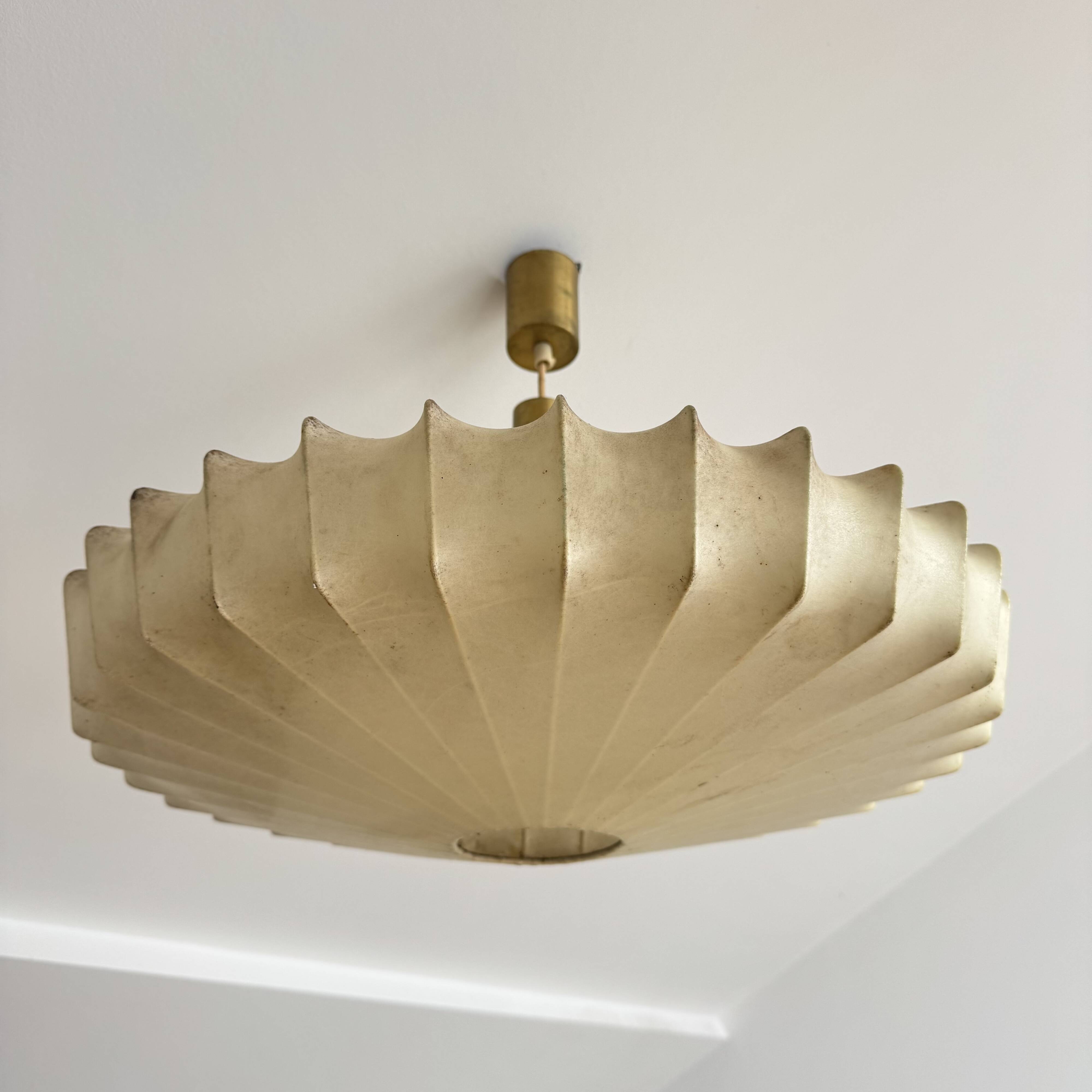 Vintage Cocoon Pendant Lamp