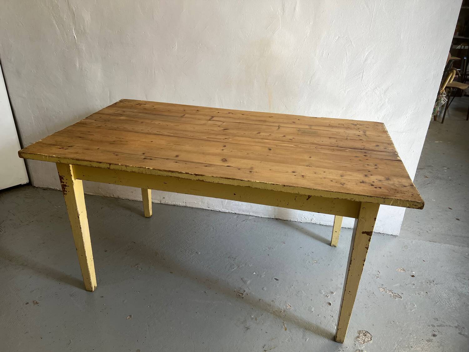 Table de ferme vintage en bois