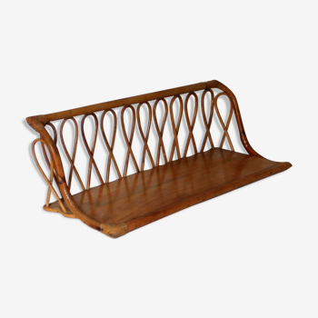 Shelf rattan