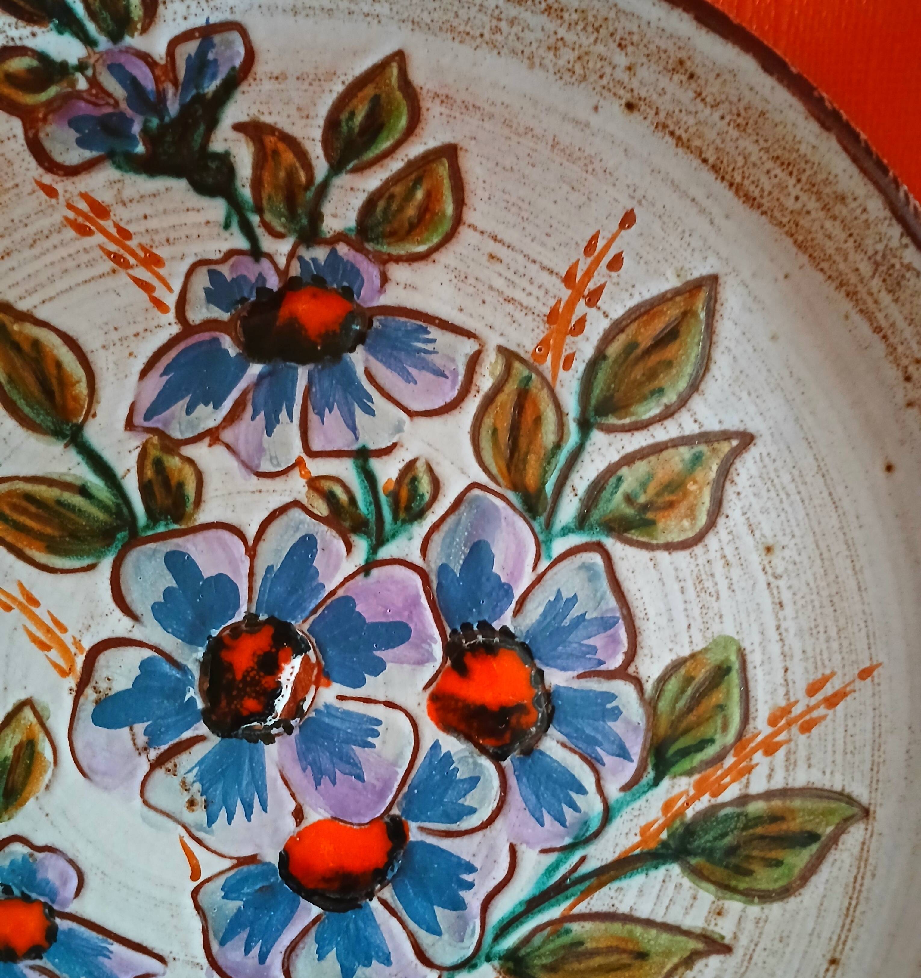 Vallauris 1970, hand-made terracotta plate