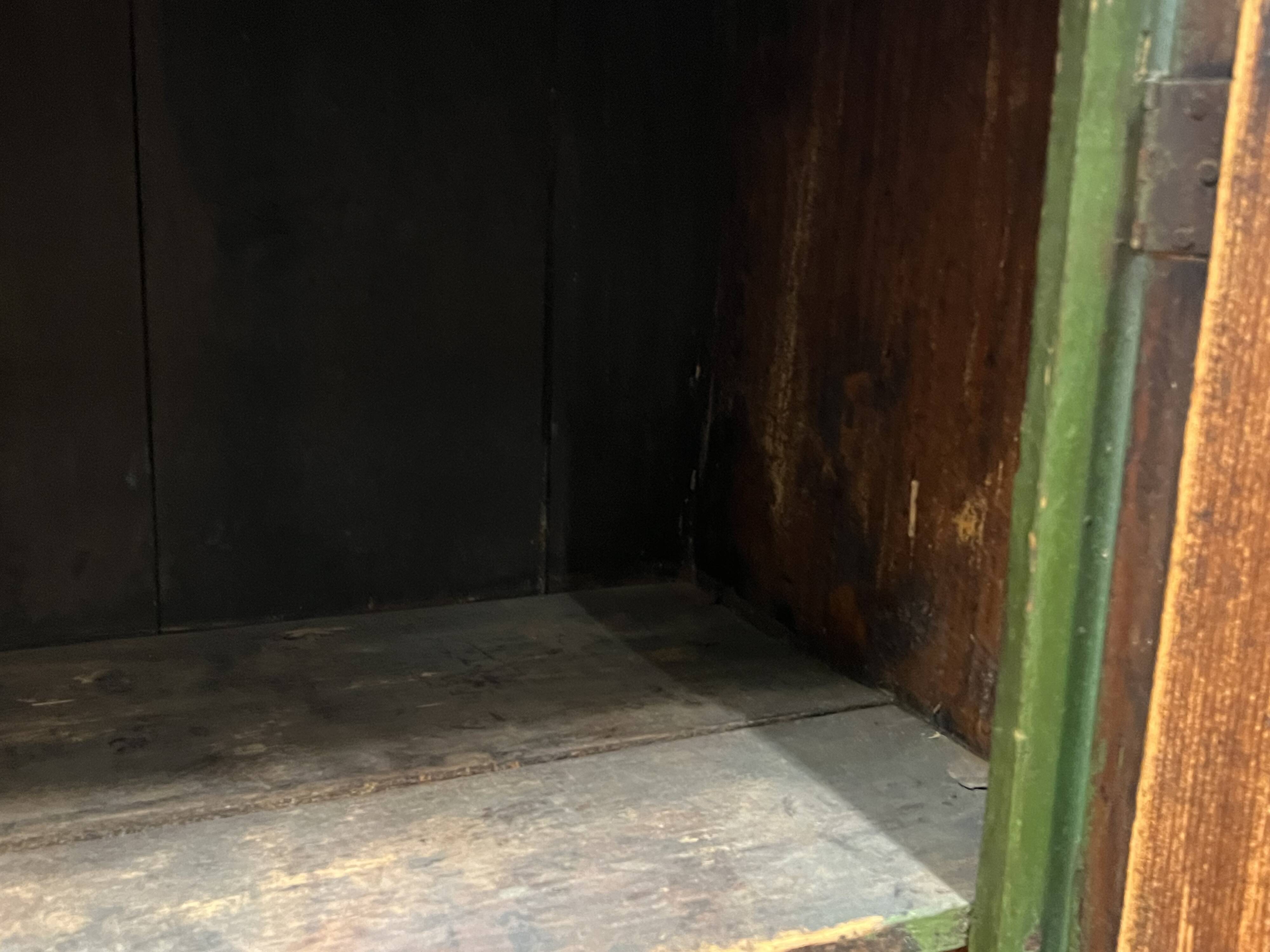 Patinated furniture / patinated buffet