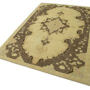 1950s hand-knotted contemporary turkish beige rug 155 cm x 235 cm