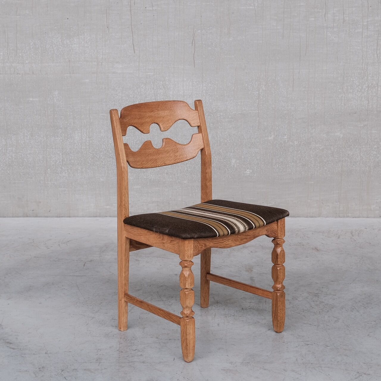 8 oak mid-century danish dining chairs