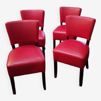 4 red chairs