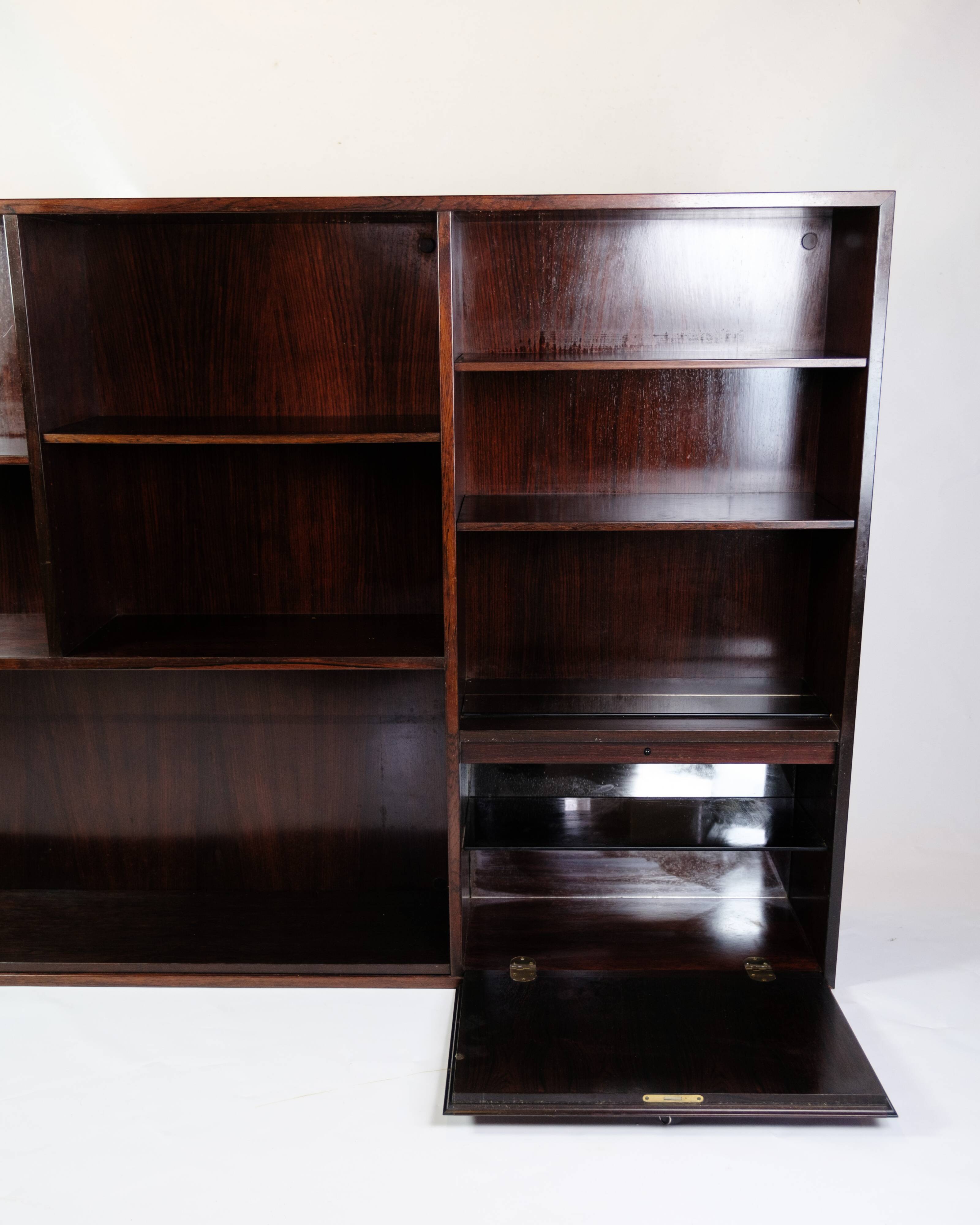 Bookcase Made In Rosewood Model 35 By Omann Jun. Møbelfabrik From 1960s