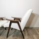 Paire de fauteuils par Jaroslav Smidek restaurés