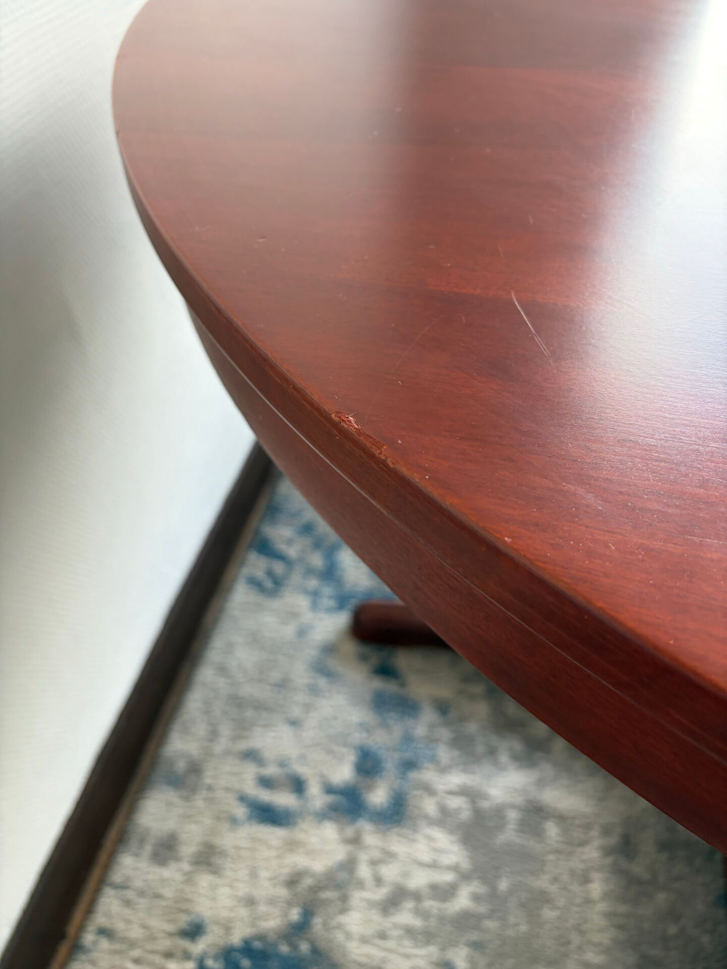 Extensible Baumann table