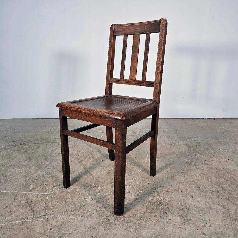 Ensemble de 21 chaises de café en hêtre