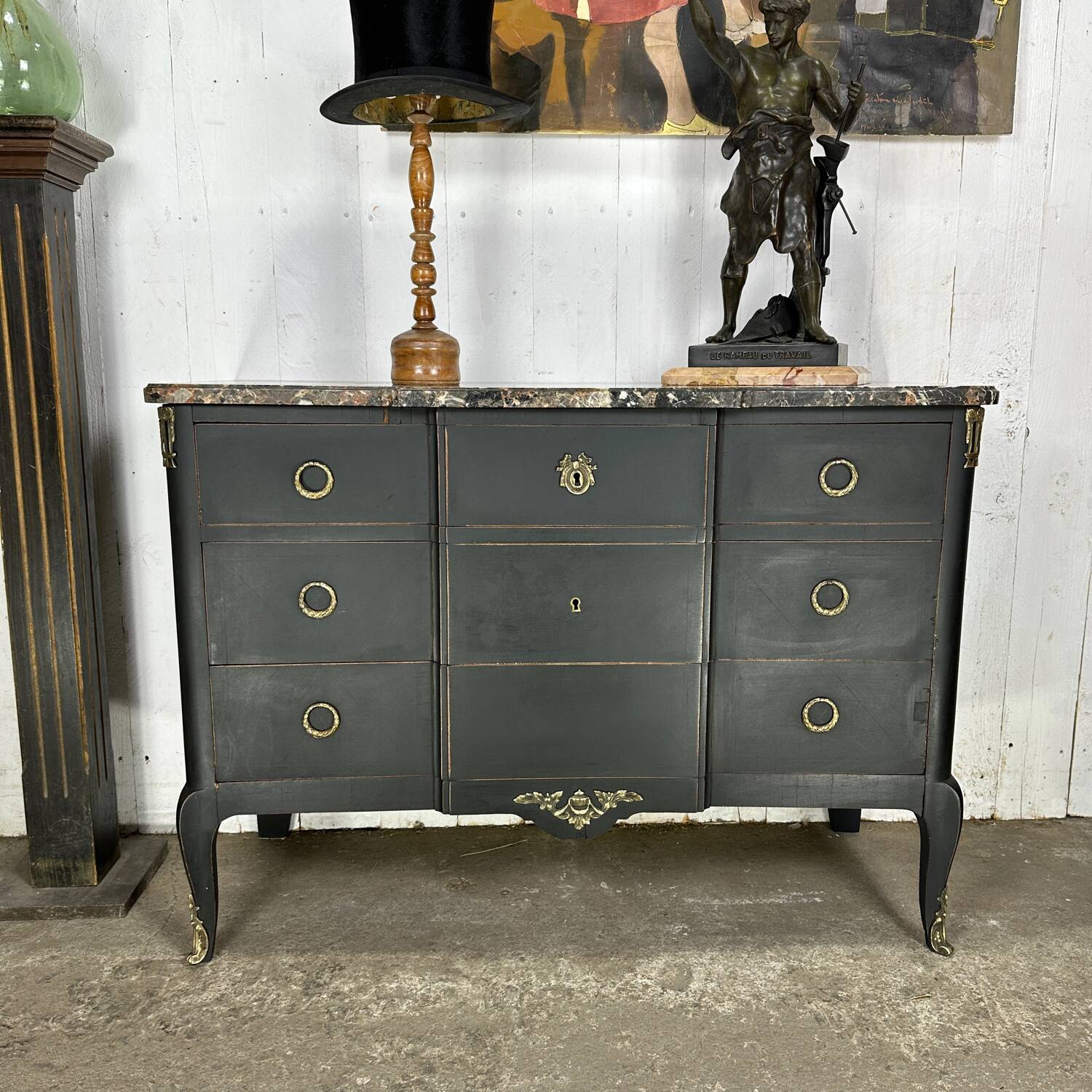 Transition jumper chest of drawers