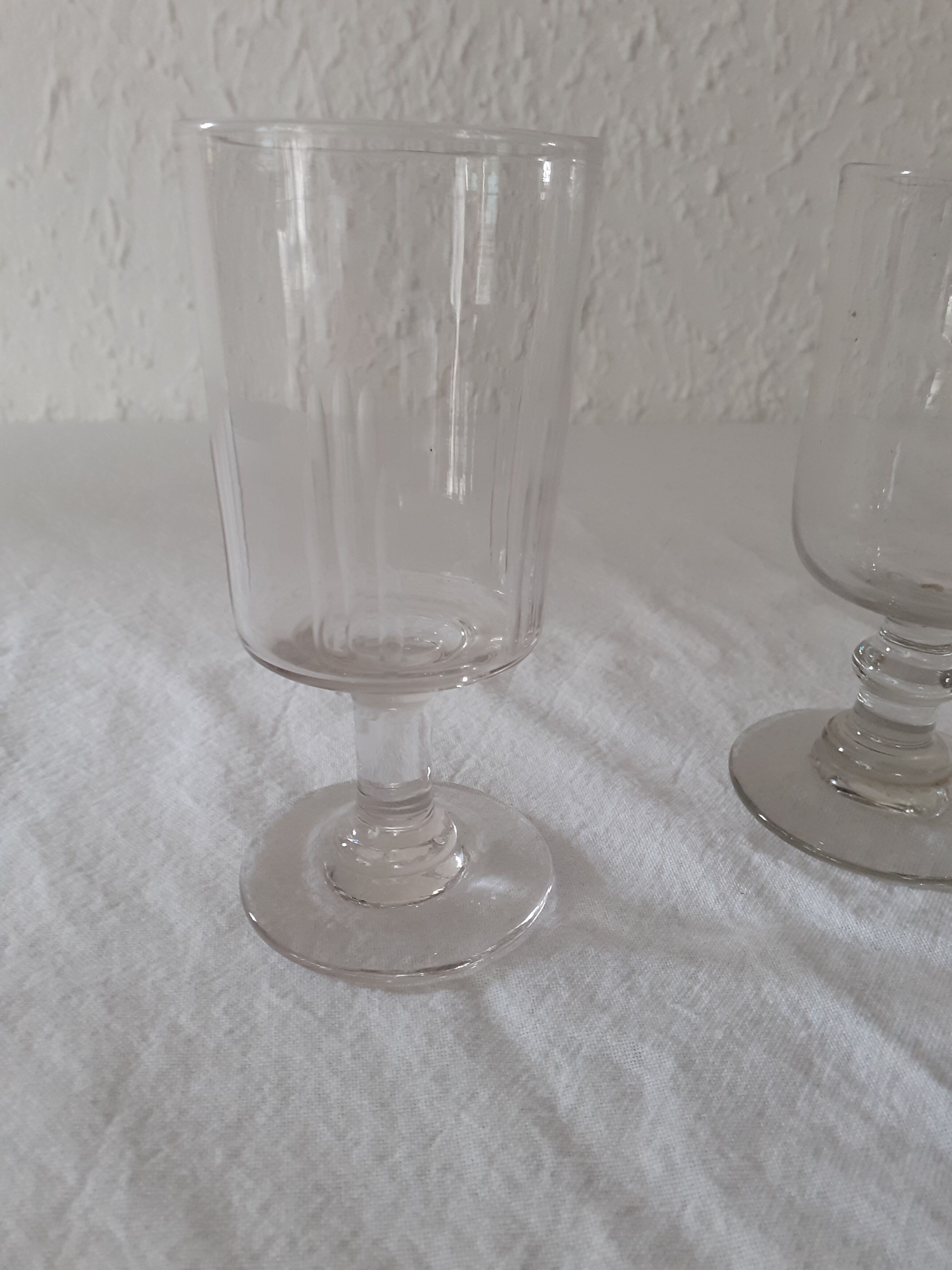 3 old bubbled glasses large model early XXth