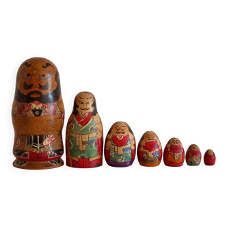 Poupées russes anciennes