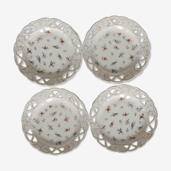 Set of 4 openwork flower plates