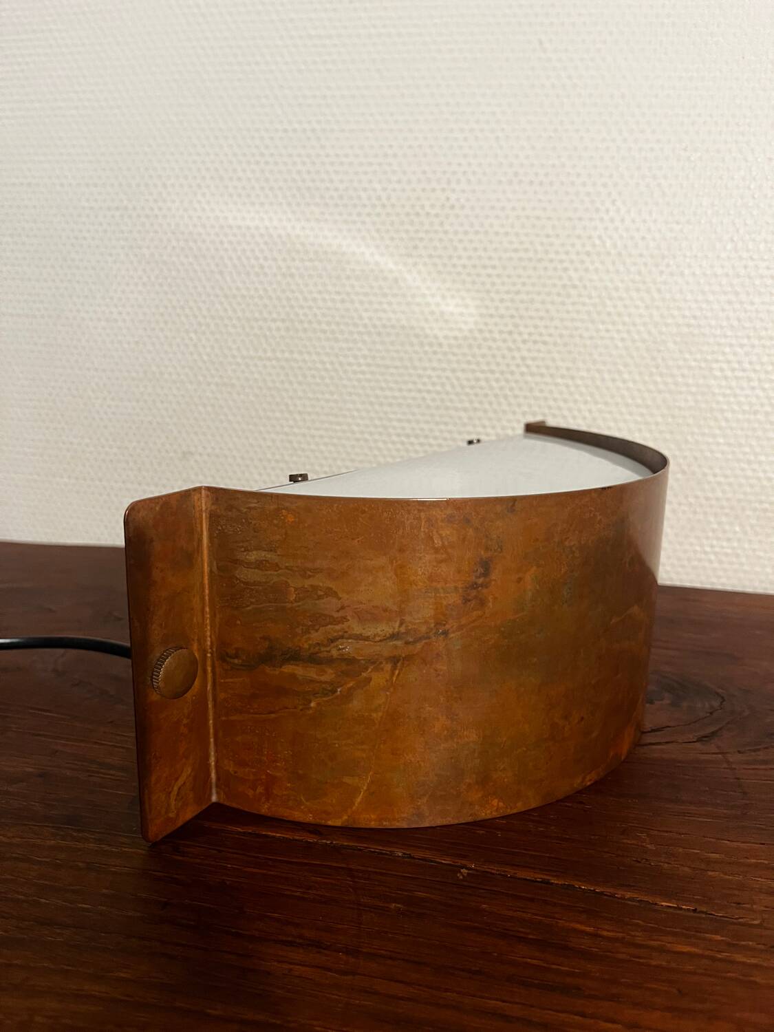 Copper wall light in opaline glass Fanale Italy