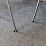 3 chaises simili cuir vert bronze et stucture chromée