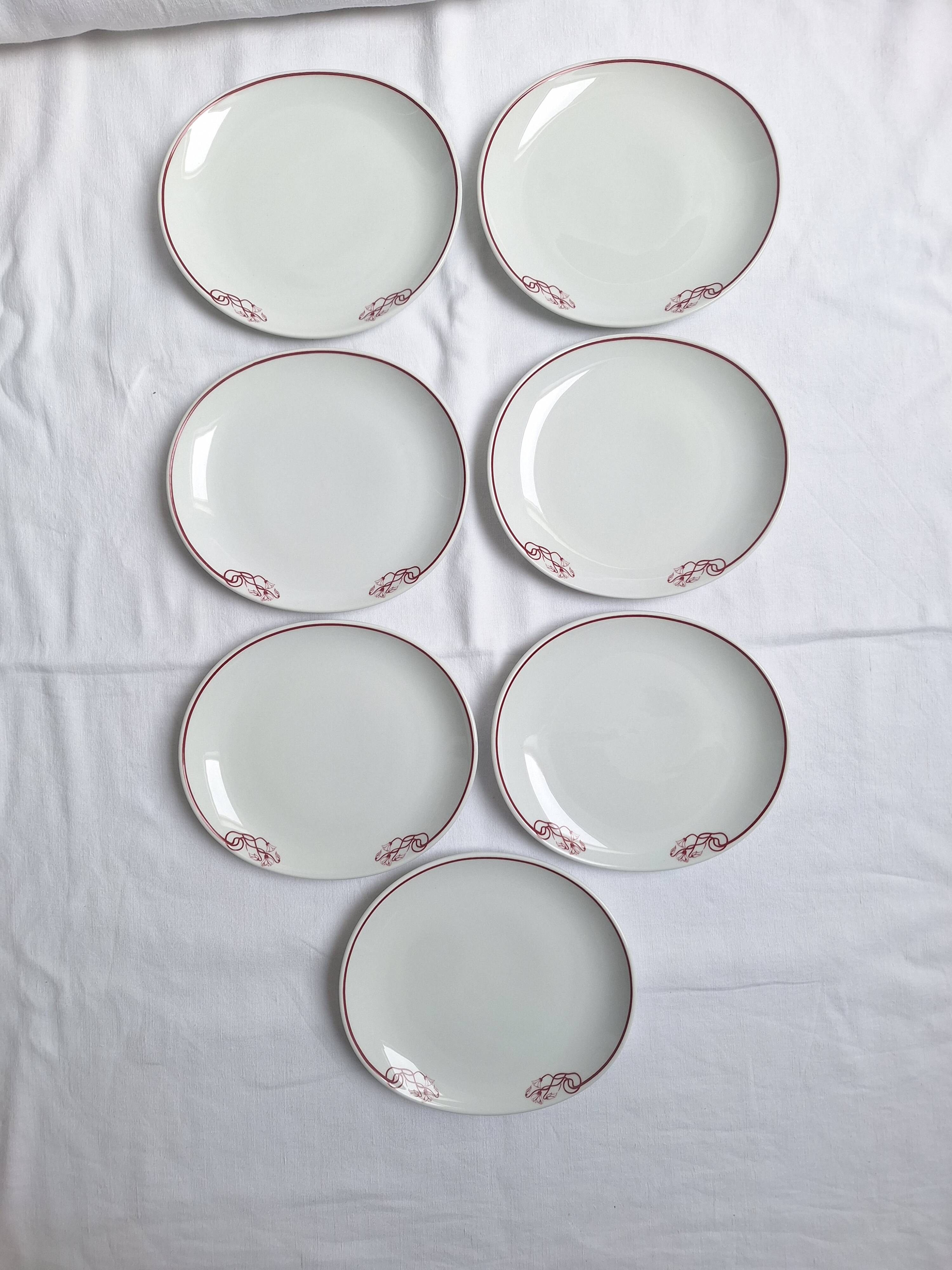 Oval dessert plates Pillivuyt