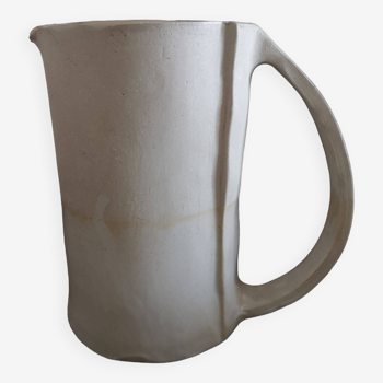 Beige terracotta pitcher - Handcrafted