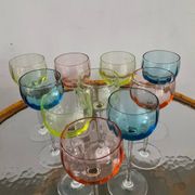 Série de 10 verres à pieds vintage 