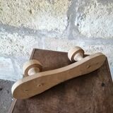 Wall coat rack