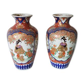 Pair of vases Imari XIXeme