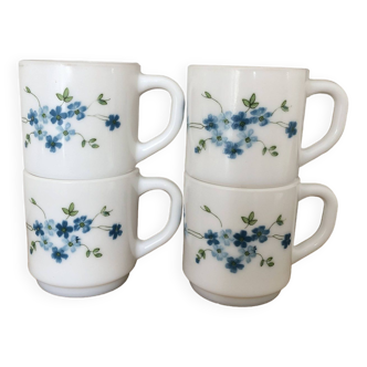 Vintage set of 4 Arcopal Veronica Myosotis cups