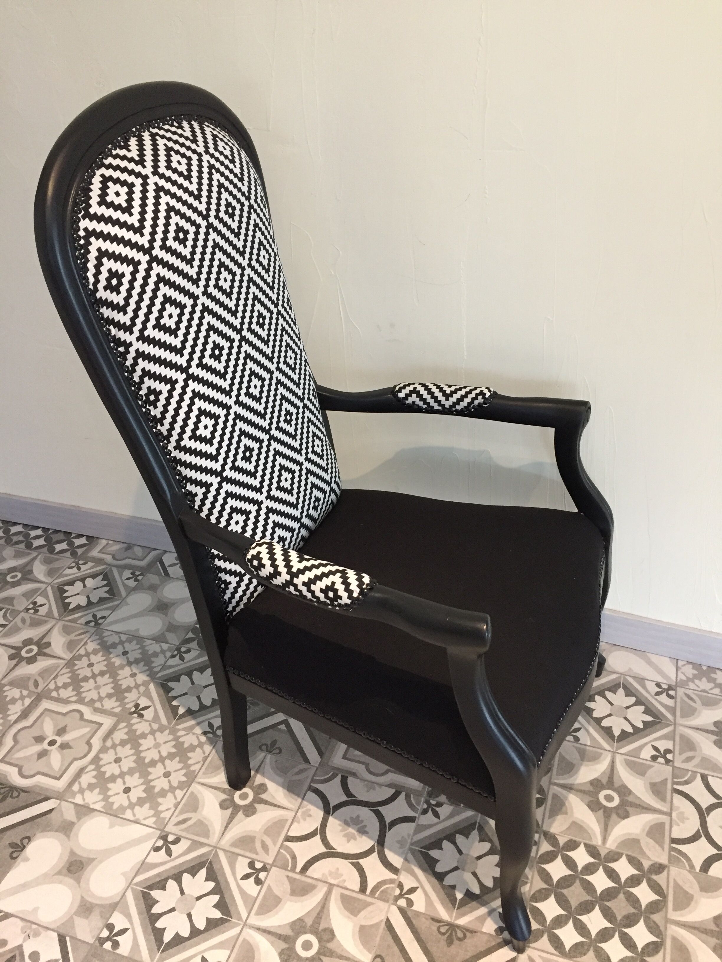 Fauteuil voltaire relooké
