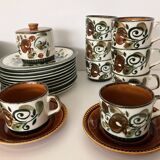 Tableware service plates and cups Argenteuil La Louvière Boch 1960