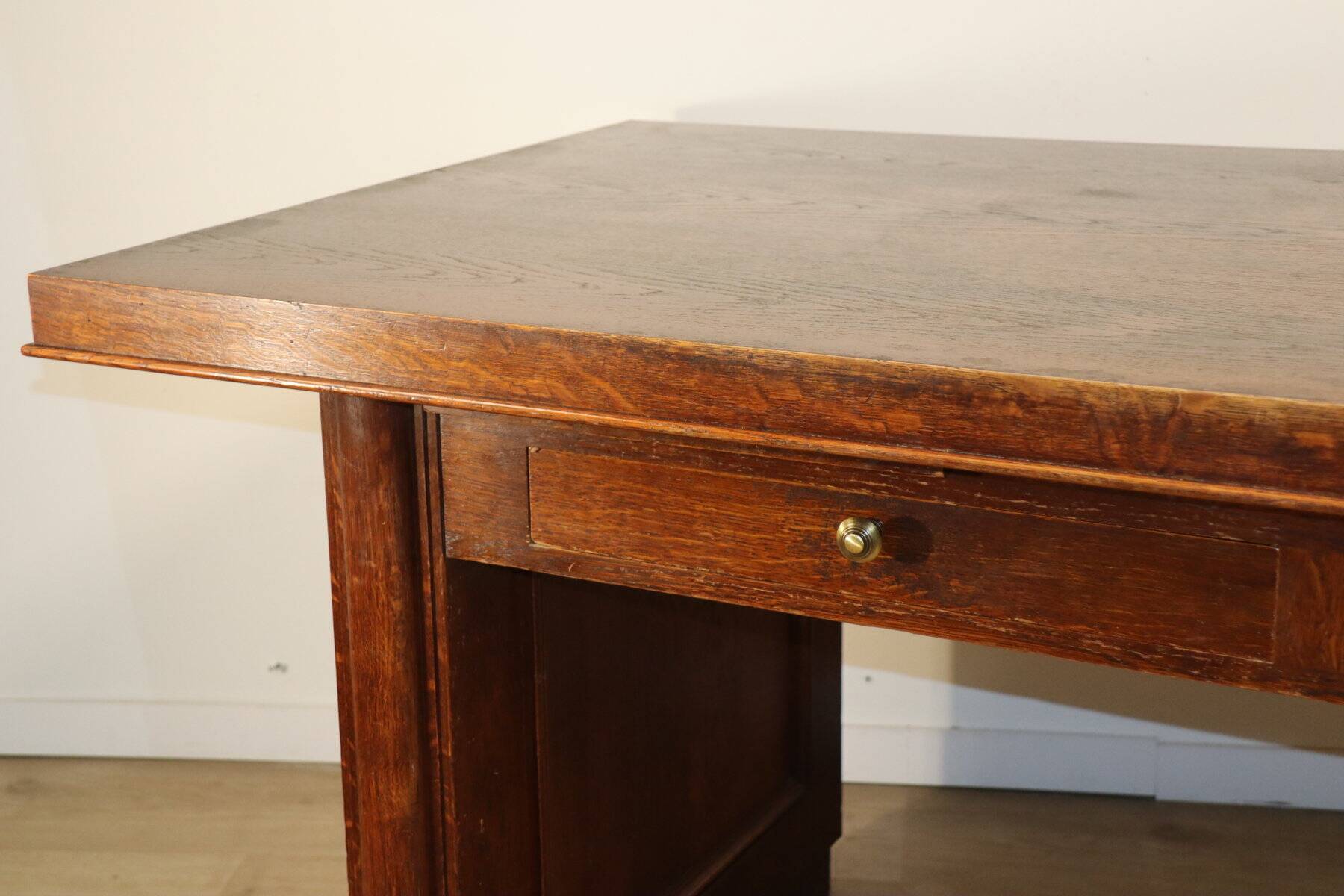 Bureau Moderniste en chêne époque Art Déco, 1940