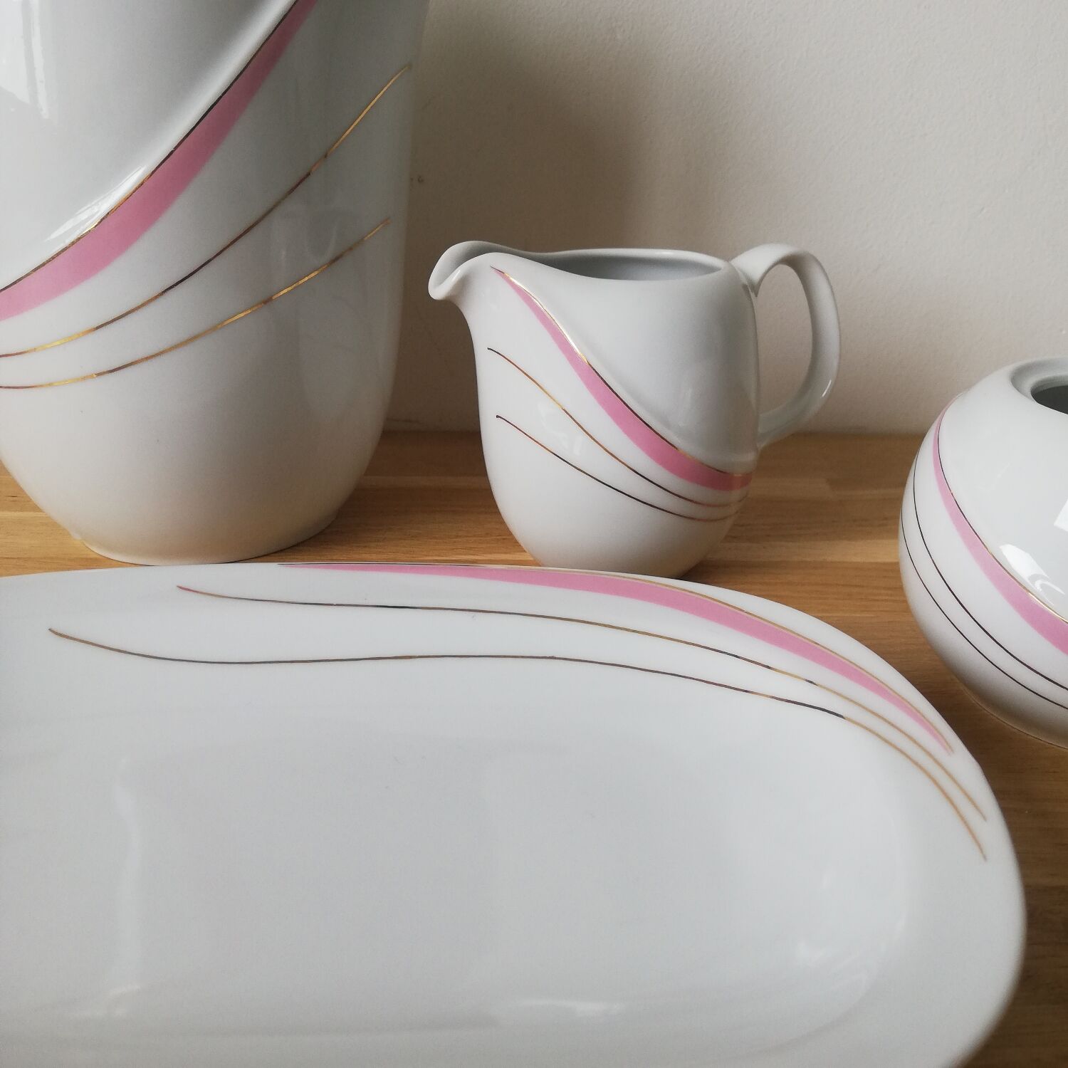 Coffee maker and accessories