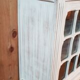 Showcase furniture to hang