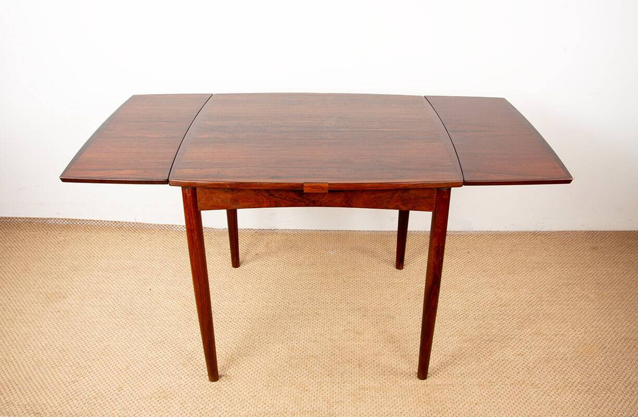 Danish extendable and reversible table, games or meals, rosewood 1960.