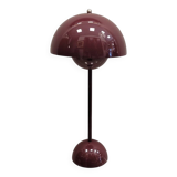 Table lamp “Flowerpot VP3”, Verner Panton para &Tradition, Movimiento