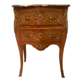 Commode galbée en bois de placage de style Louis XV / XX siècle
