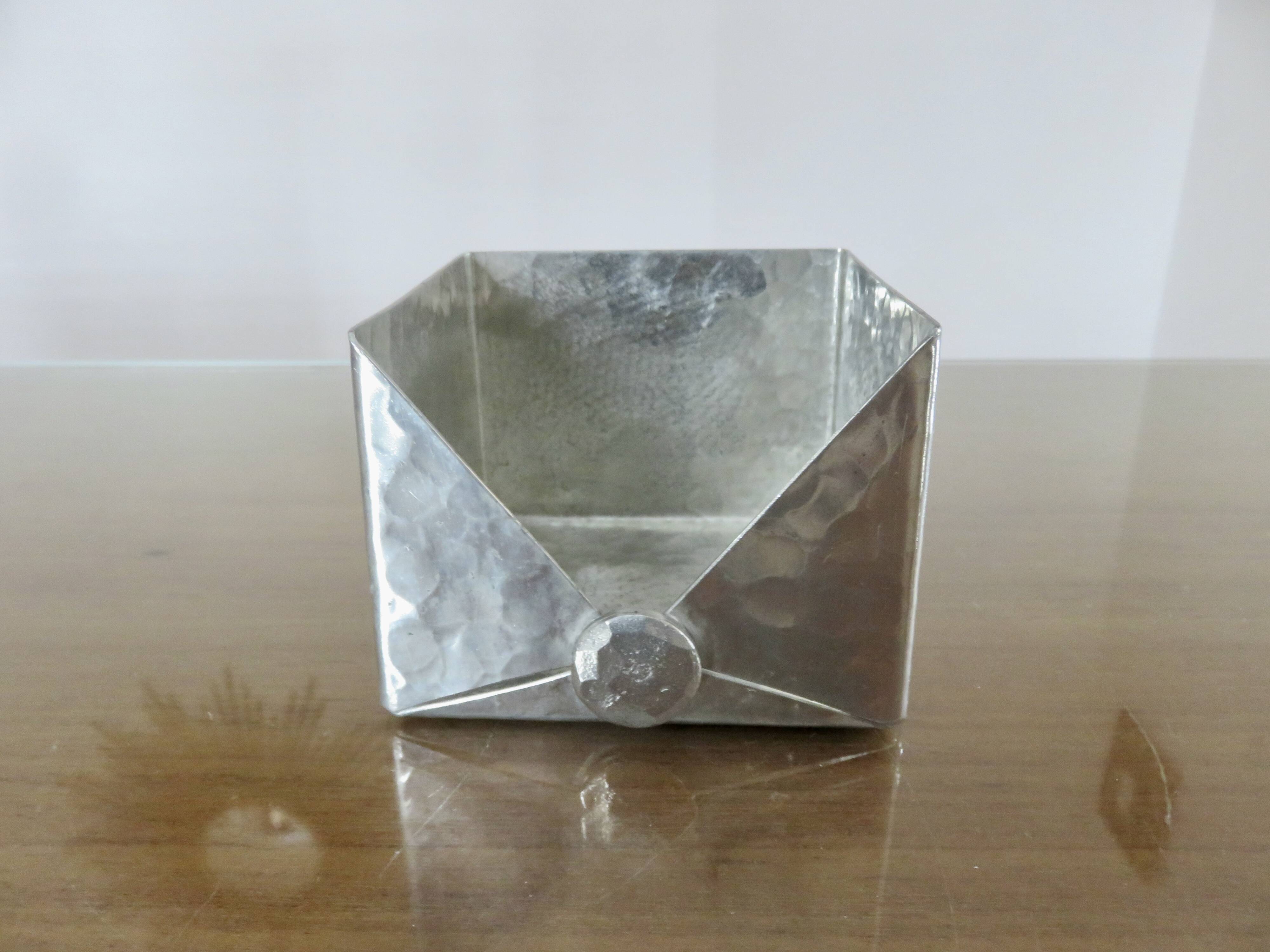 Modernist "Jean Goardere" post it holder in handmade pewter, 1970