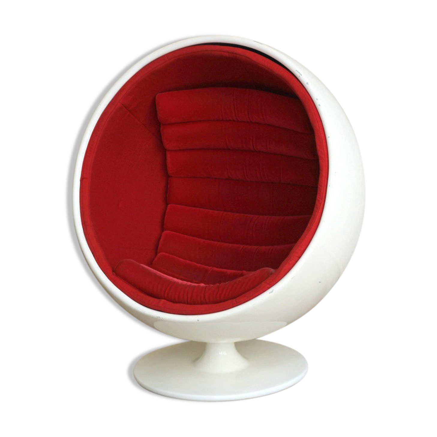 Armchair 70s globe