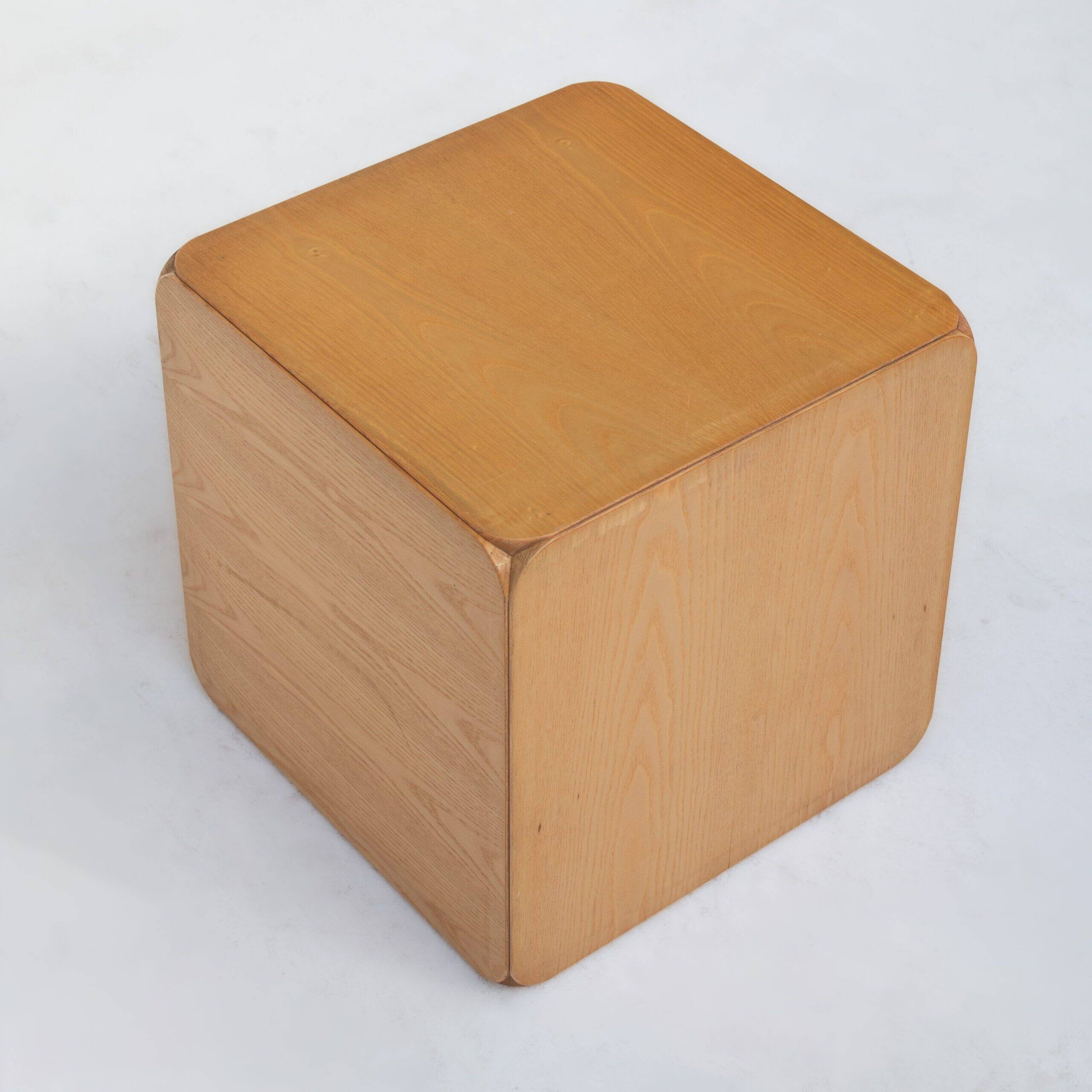 Armoires Derk Jan de Vries