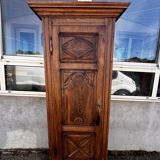 Antique oak bonnetière