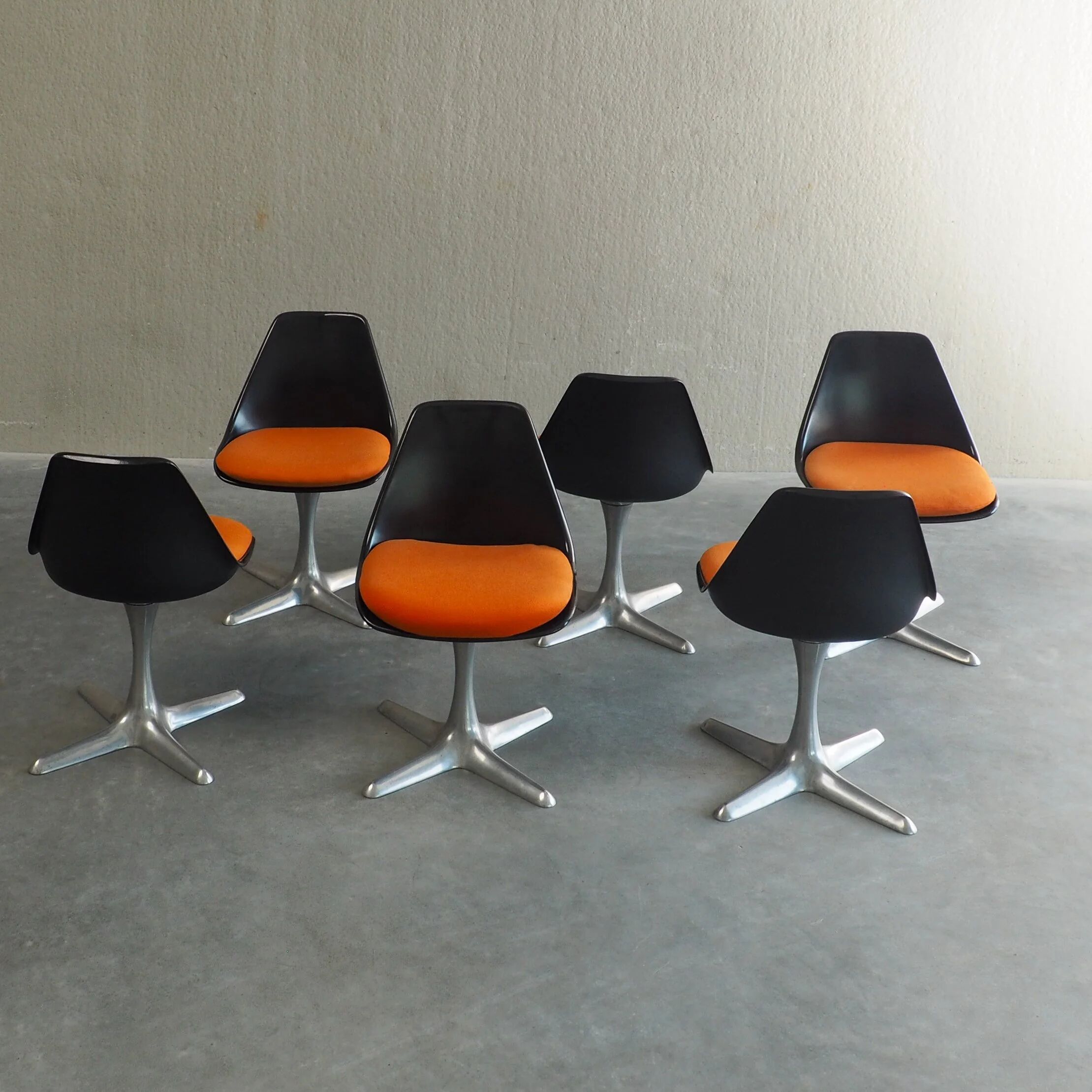 Space Age dining set by Maurice Burke for Arkana