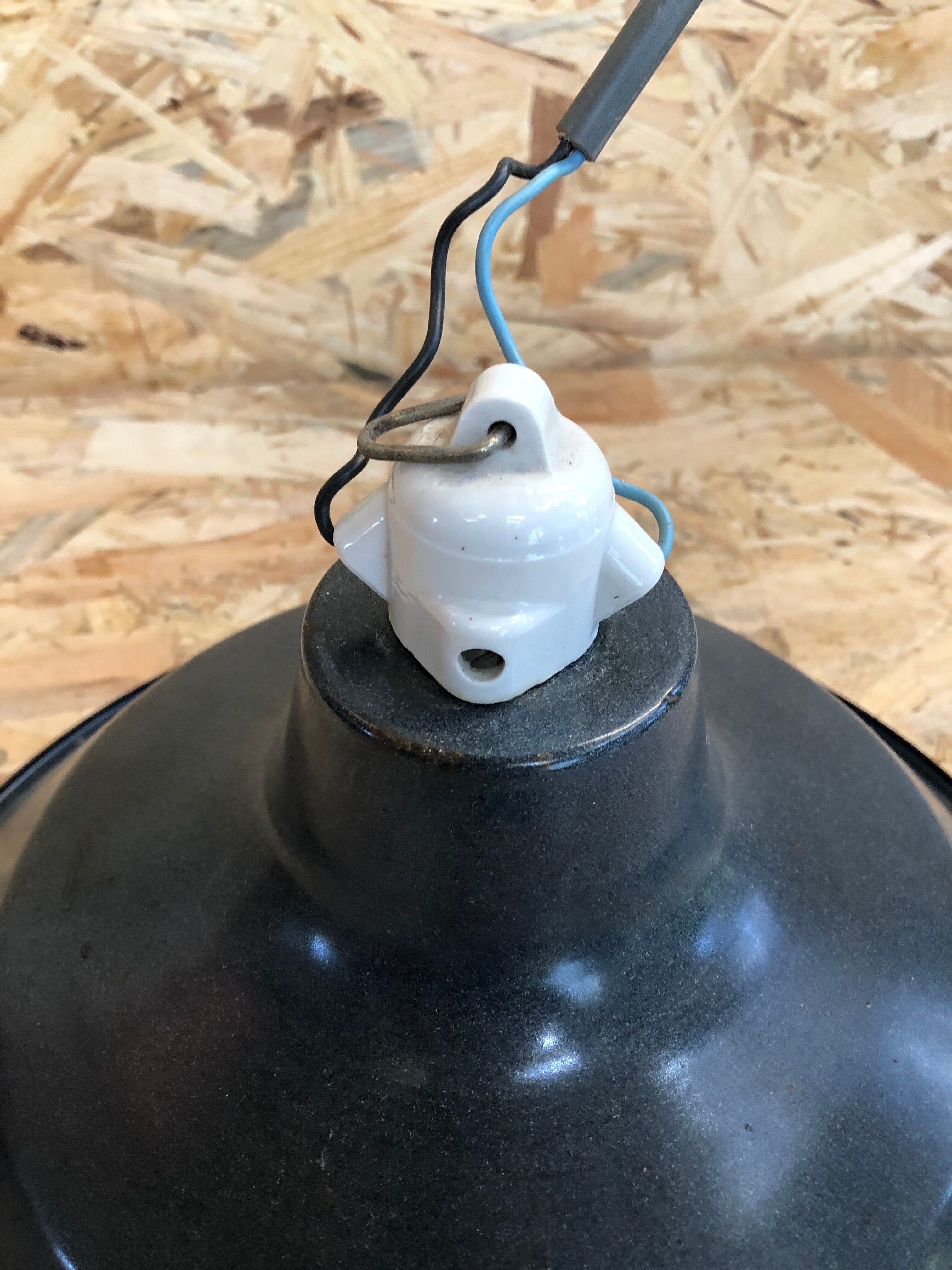 Old pendant lamp workshop metal enamel blue & white vintage ceramic socket