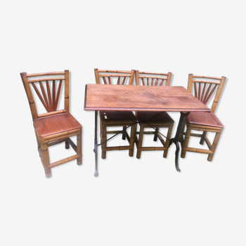 Set table and 4 bamboo chairs