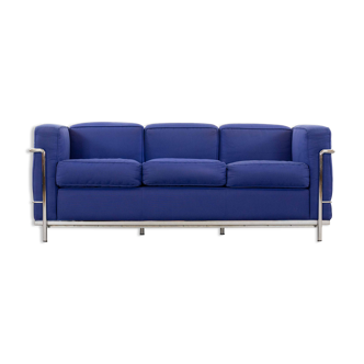 Cassina LC2 3seat Sofa by Charlotte Perriand, Le Corbusier and Pierre Jeanneret in blue fabrics