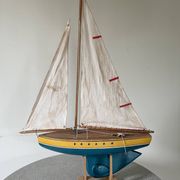 Tirot 502 basin sailboat, vintage toy