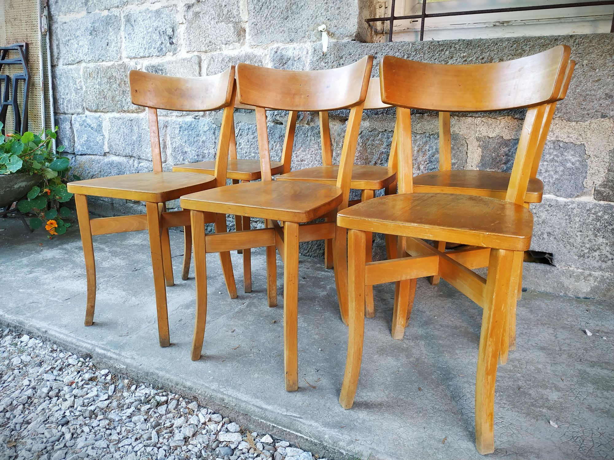 Série de six chaises bistrot Luterma