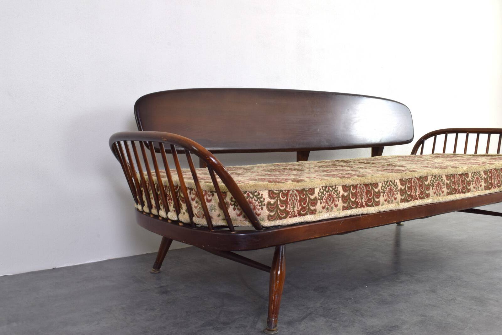 Vintage Daybed Sofa by Lucian Ercolani for Ercol, 1960s